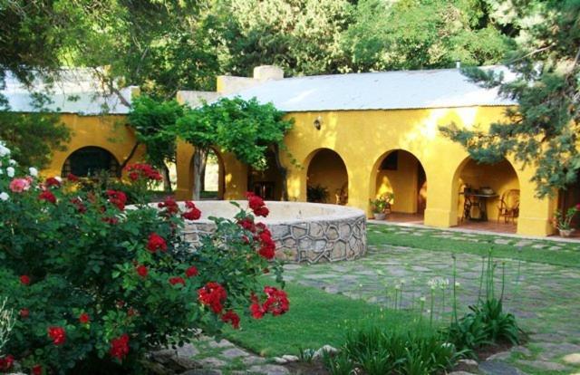 נונו Hotel De Montana Estancia Nina Paula מראה חיצוני תמונה
